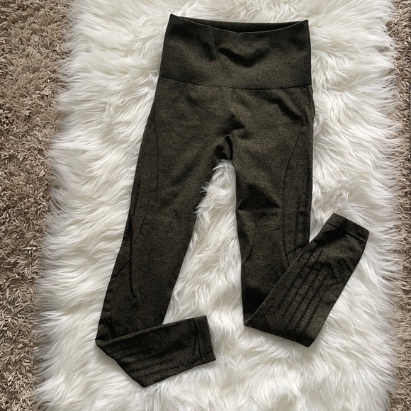 Amazon leggings - Picture 1 of 3